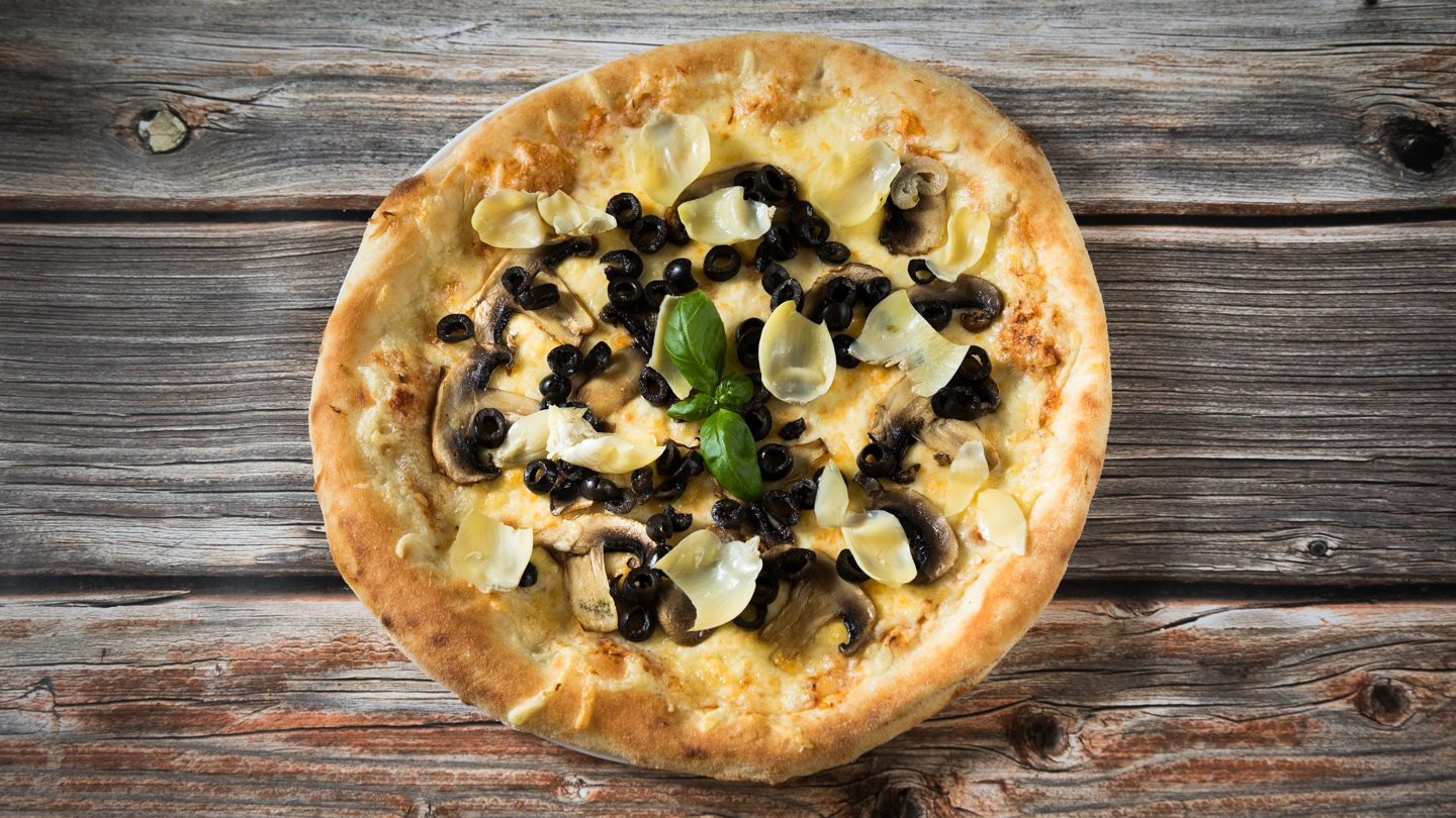 10 Capricciosa (30cm)