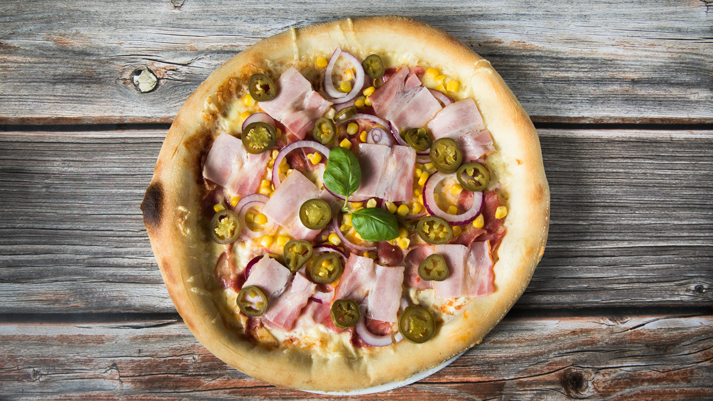 14 Fabriano pizza (30cm) menü