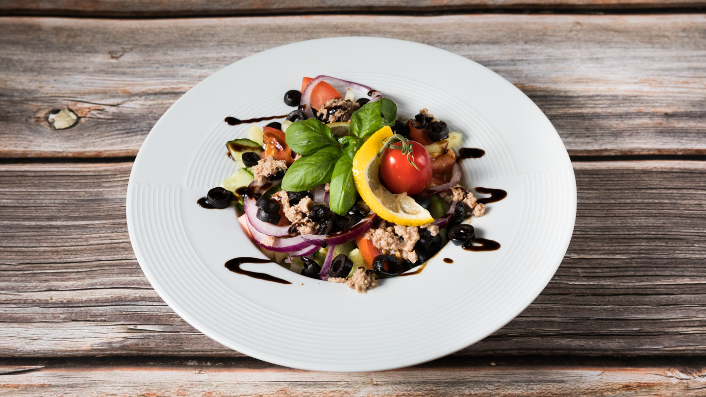 Tonhalas Salátatál